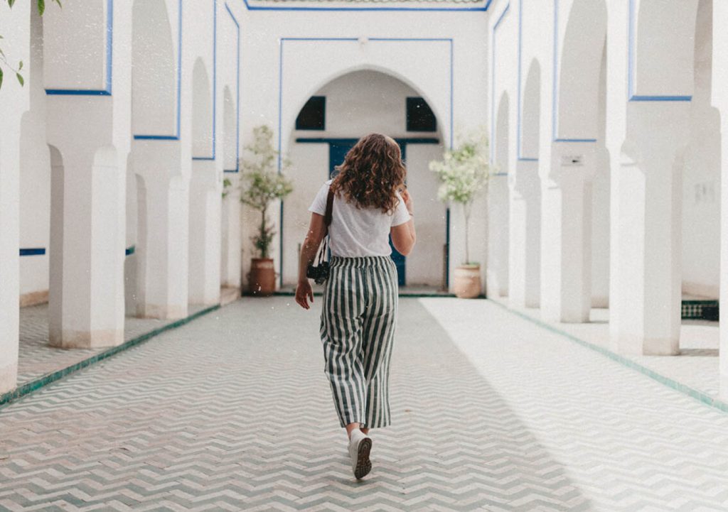 What to Wear in Morocco as a Female Traveler: A Culture-Respecting Style Guide